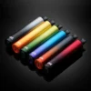 DOTMOD 佩特里 Dot Switch 換彈式主機 500mAh換彈式主機,6款潮流配色,釋放你的Vape極致體驗 🌟 DOTMOD 佩特里 Dot Switch 換彈式主機,來自美國高端品牌DOTMOD,席捲台灣Vape界的頂級換彈式電子煙主機!搭載500mAh電池,兼容3.5ml預裝煙彈,磁性連接設計確保不漏油、無焦味,帶來順滑濃郁的霧化體驗。6款時尚配色,台灣現貨,立即展現你的Vape潮流態度! 🔥 產品亮點 ✨ 廣泛兼容,順滑體驗 專為DOTMOD Dot Switch 3.5ml預裝煙彈設計(單顆約2000口),支援多種經典口味,磁性連接確保牢固貼合,無縫防漏,提供順暢濃郁的Vape體驗! ✨ 6款潮流配色,個性展現 提供6款高級配色:銀色黑曜石、紅黑曜石、旭日橙、沙漠日落、森林綠、海藍色。優質鋁合金機身,兼具輕盈與耐用,完美彰顯你的獨特風格! ✨ 500mAh電池,穩定續航 內置500mAh高效電池,支援Type-C快速充電,單次充電可提供全天Vape體驗。智能電量管理,確保穩定輸出,隨時隨地暢享無憂! ✨ 緊湊設計,極致便攜 尺寸僅106*20.3mm,重量約30g,圓柱筆形設計握感舒適,輕鬆滑入口袋。小巧機身蘊含強大性能,理想的移動Vape選擇! ✨ 不漏油技術,乾淨衛生 採用DOTMOD獨家磁性防漏技術,精密密封結構經過千次測試,確保零滲漏。換彈操作簡單,乾淨無憂,適合新手與資深玩家! ✨ 簡約操作,輕鬆上手 無按鍵設計,抽吸即啟動,完美保留DOTMOD一貫的簡約風格。氣流優化提供順暢吸入體驗,無論日常通勤或派對場合,都能輕鬆駕馭! 🎨 配色選擇 經典低調:銀色黑曜石、紅黑曜石 活力鮮明:旭日橙、沙漠日落 自然清新:森林綠、海藍色 📦 套裝內容 DOTMOD 佩特里 Dot Switch 換彈式主機 *1(500mAh) Type-C充電線 *1 使用說明卡 *1 💨 適合誰? Vape新手:簡單換彈操作,快速上手。 口味獵人:兼容多款預裝煙彈,滿足多元口味需求。 潮流菁英:高端配色與便攜設計,完美適配都市生活方式。 🎁 限時優惠 首單享88折+隨機贈送1瓶試用煙油(5ml隨機口味)! 買三盒煙彈送主機:購買三盒Dot Switch煙彈(2入/盒)即贈送主機一台(顏色隨機)! 台灣全島免運,24小時發貨,48小時速達!